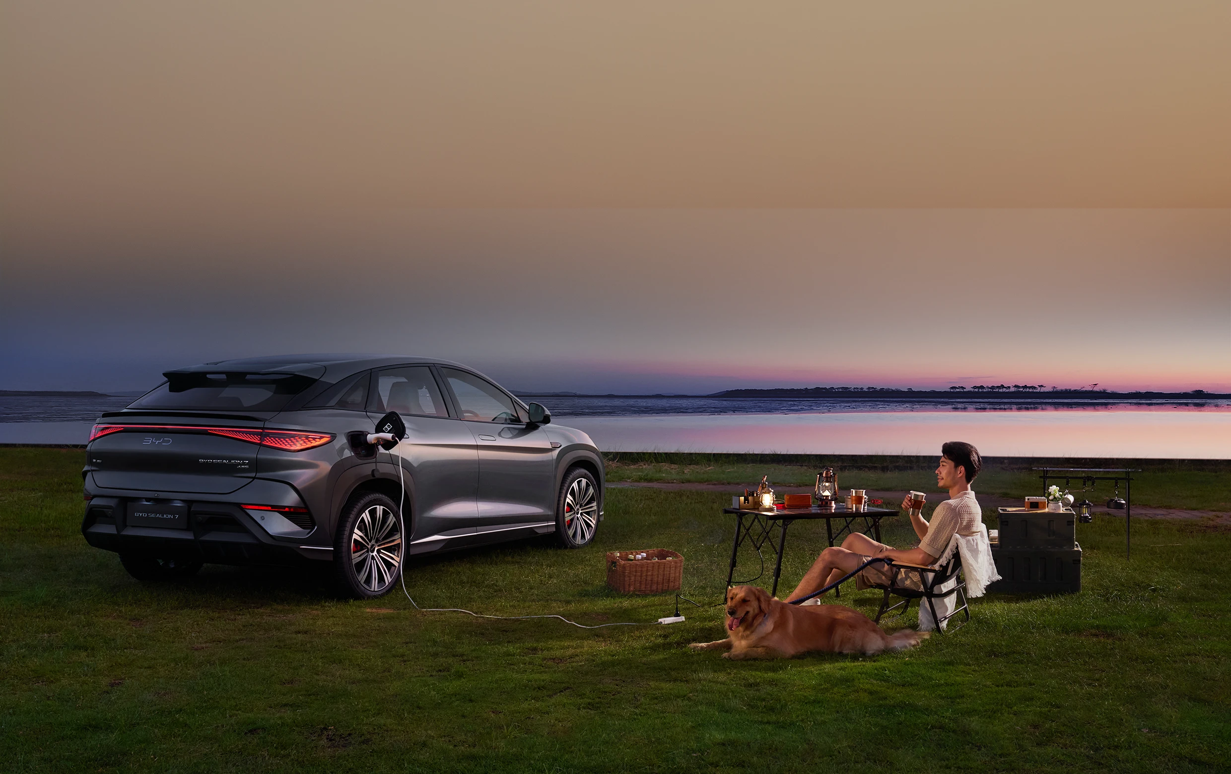 BYD SEALION 7